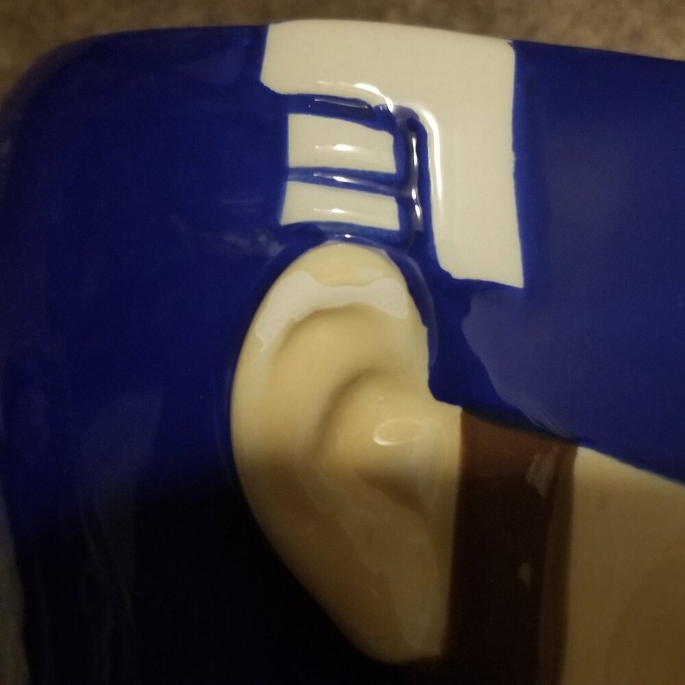 Marvel Collection 3D Ceramic Mug, Captain America (Factory Defect) - Picture 7 of 9